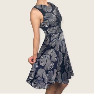 Eva Franco Geometric Navy Fit and Flare Dress Sz 0